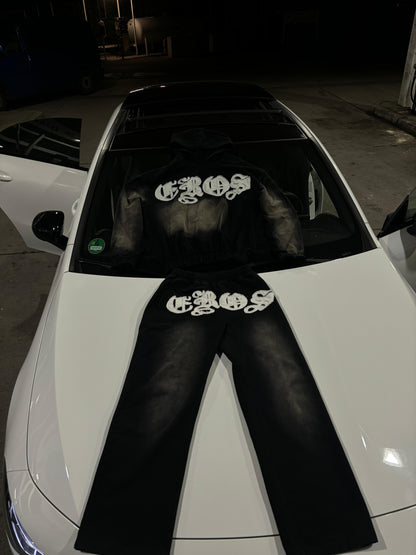 Eros-Tracksuit-Black-Baggy-Comfort-White-Design